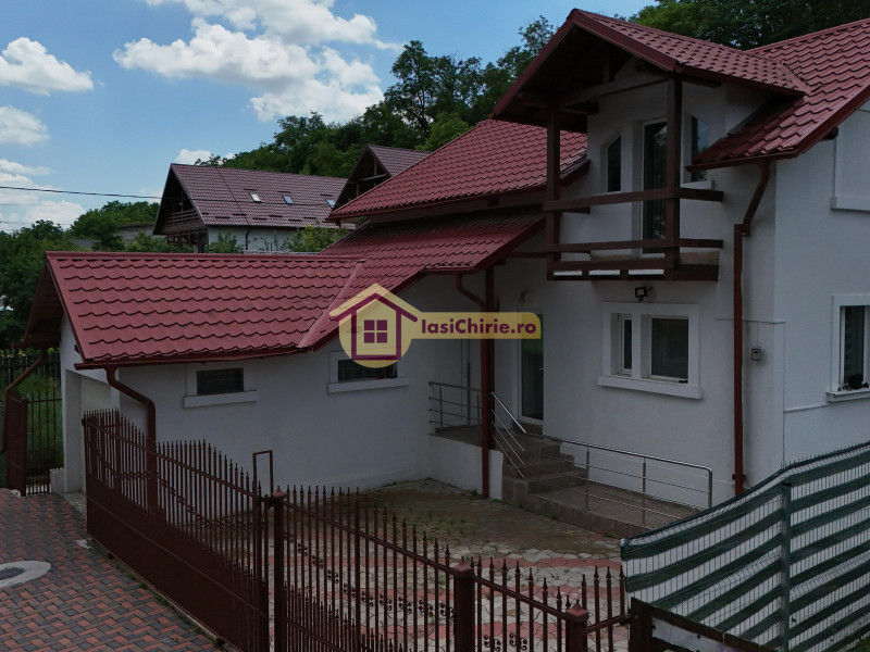 Casa de vanzare cu 6 camere in Iasi, zona Sararie - poza 2