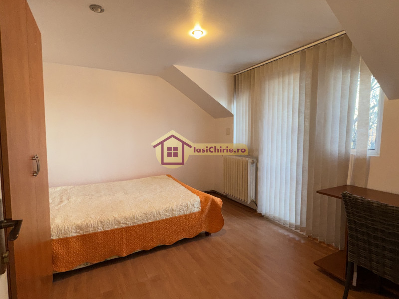 Casa de vanzare cu 6 camere in Iasi, zona Sararie - Poza 14