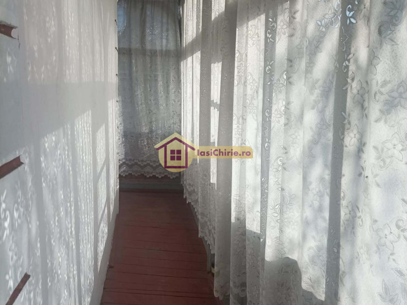 Casa de vanzare cu 2 camere in Iasi, zona P-ta Nicolina - Poza 13