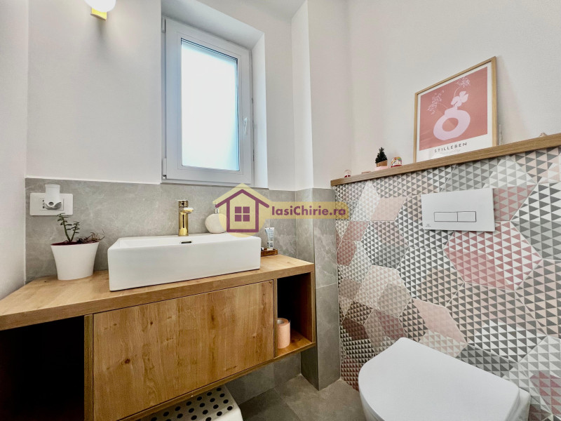 Apartament de vanzare cu 3 camere in Iasi, zona Rediu - Poza 16